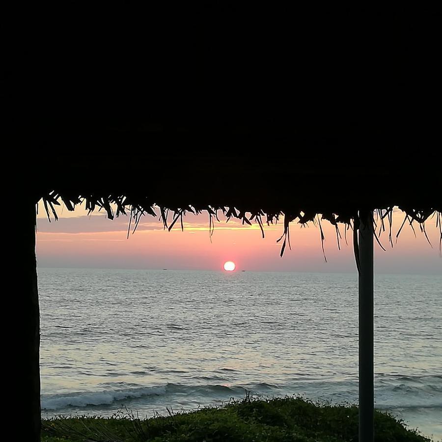 Sukriti Beach Resort Varkala Exteriér fotografie