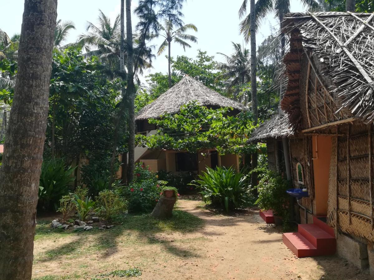 Sukriti Beach Resort Varkala Exteriér fotografie