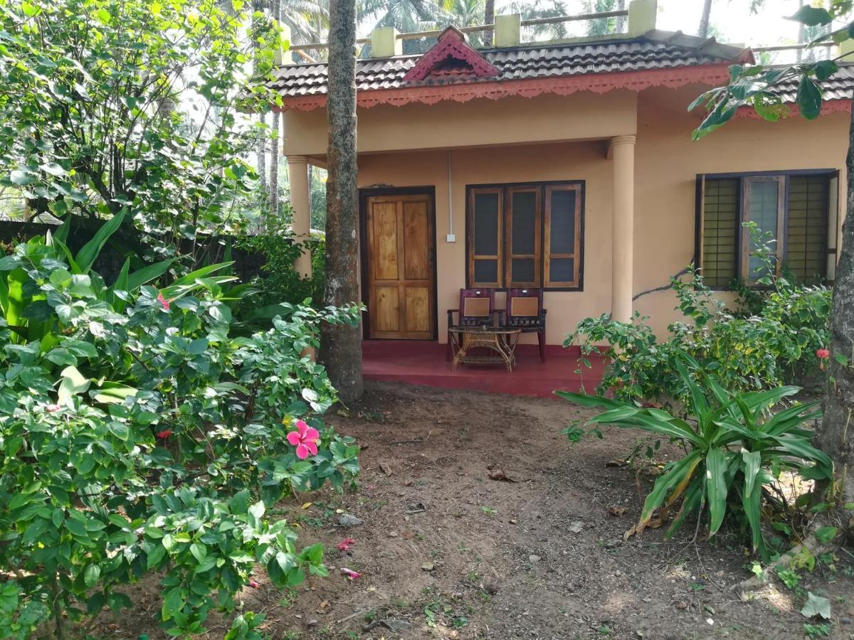 Sukriti Beach Resort Varkala Exteriér fotografie