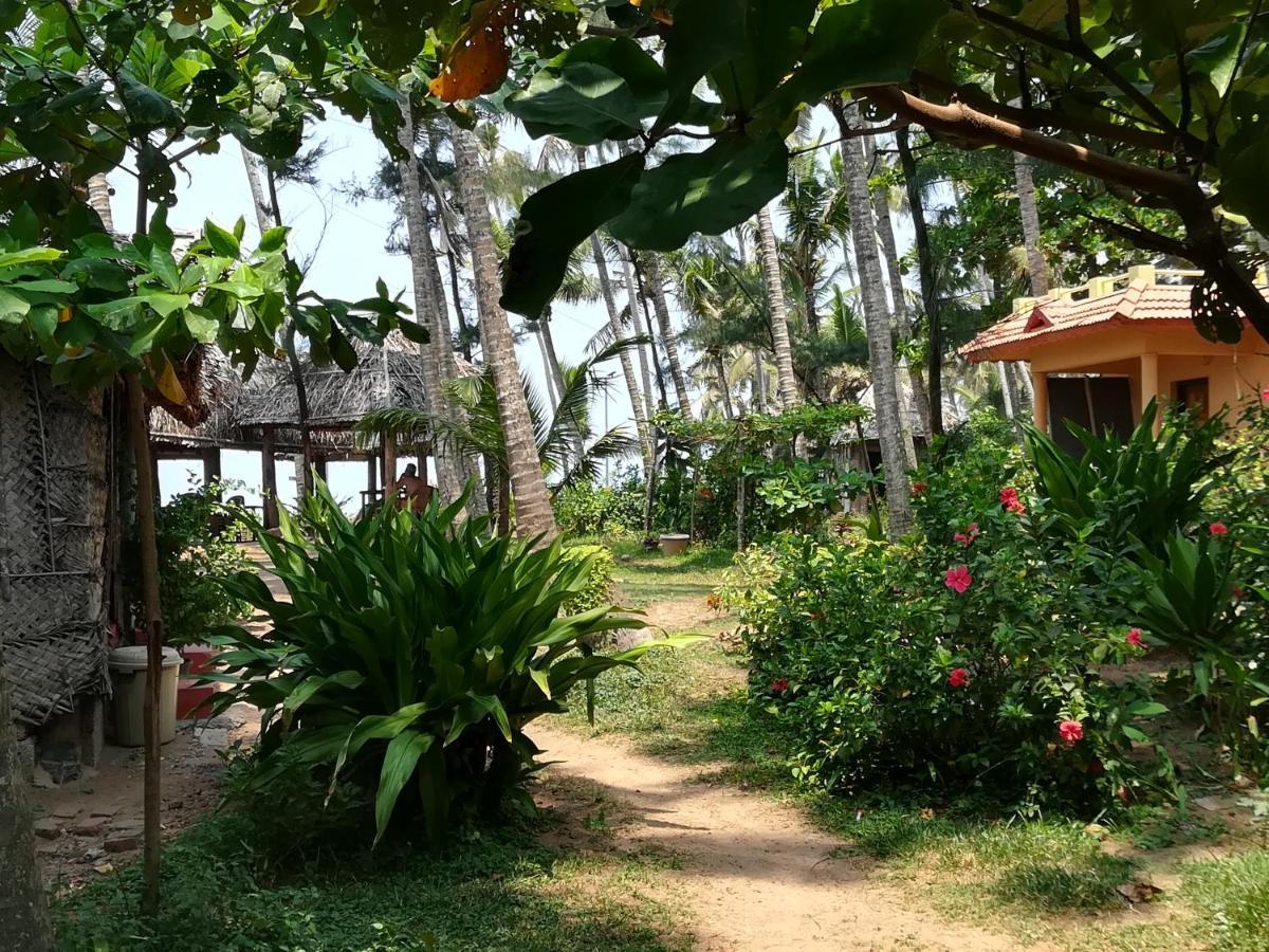 Sukriti Beach Resort Varkala Exteriér fotografie