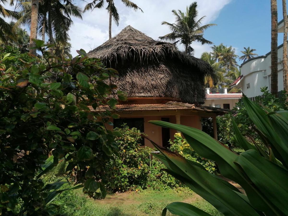 Sukriti Beach Resort Varkala Exteriér fotografie