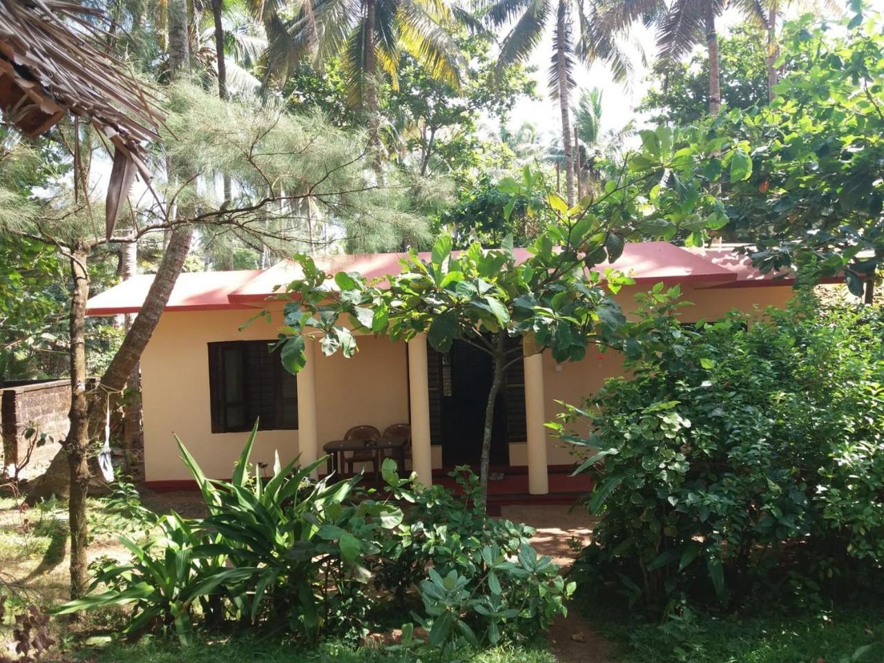 Sukriti Beach Resort Varkala Exteriér fotografie