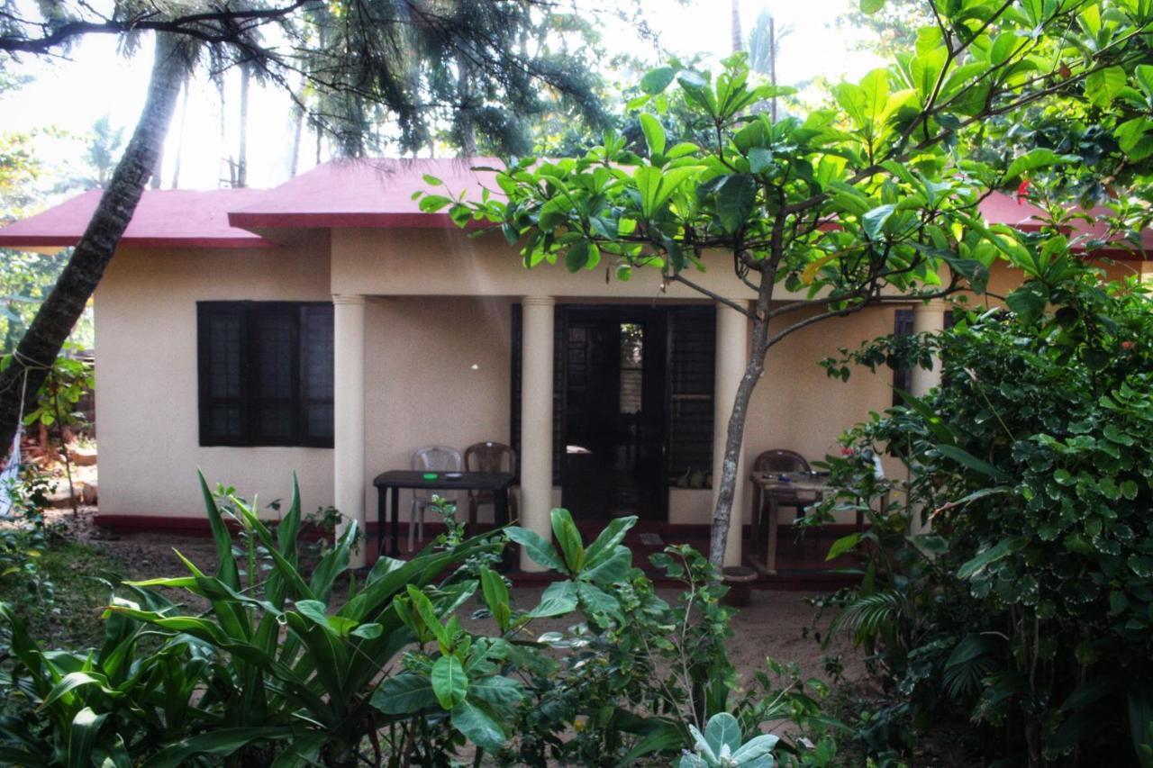 Sukriti Beach Resort Varkala Exteriér fotografie